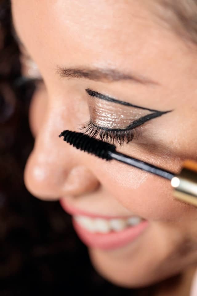 Mascara tip tricks