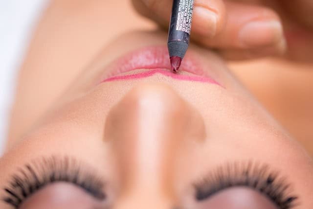applying lipstick to last longer
