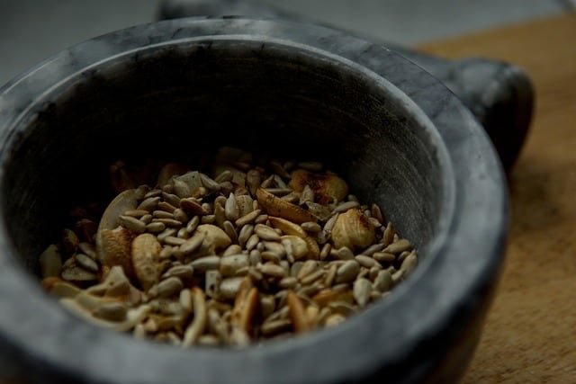 sunflower seeds-roasted or raw for weightloss