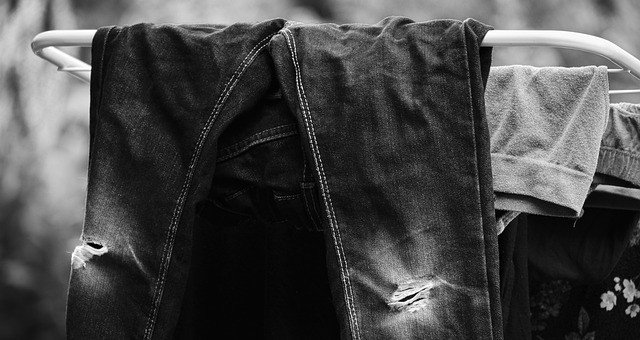 how to dry jeans